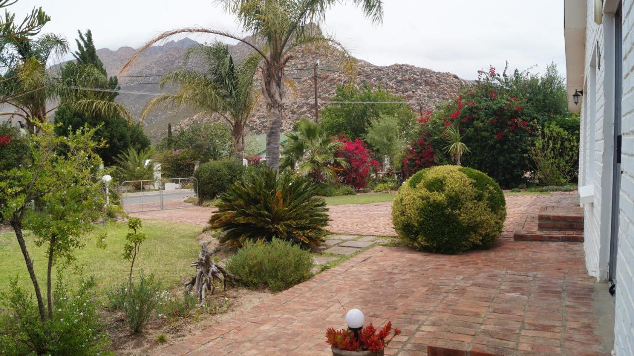 Villa White Lily à Montagu Extérieur photo
