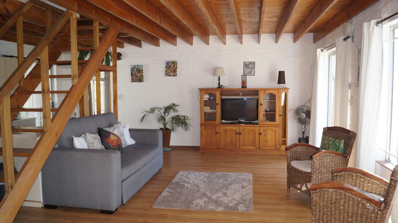 Villa White Lily à Montagu Extérieur photo